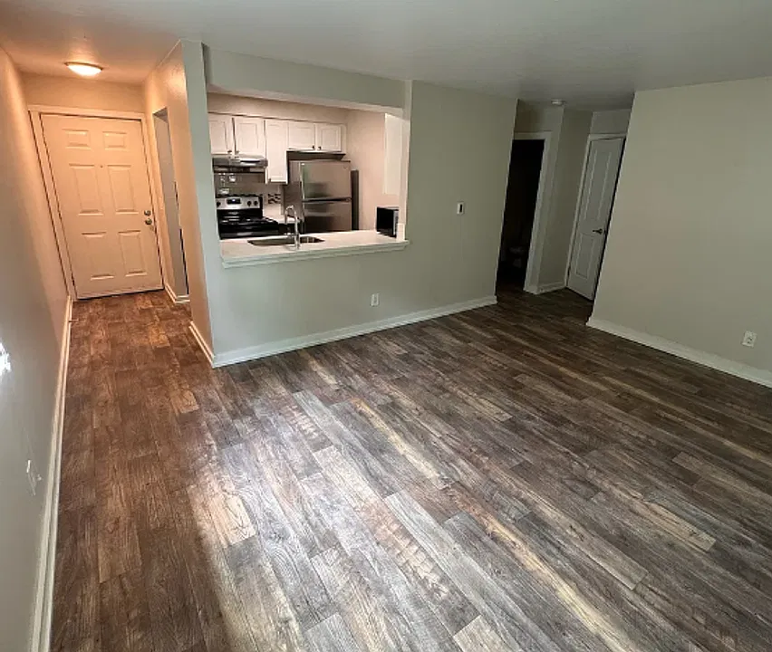 4320 36th Ave W