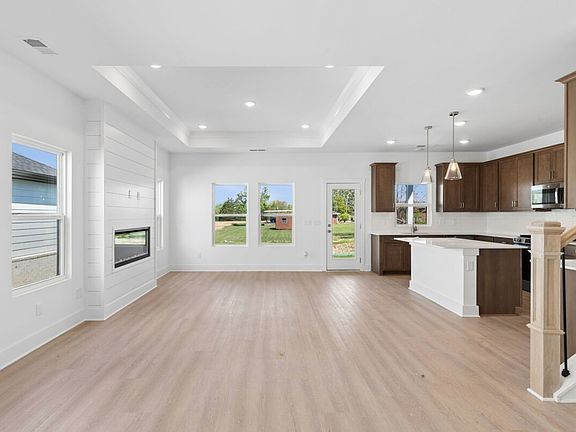 4th image of 209 Conger Dr Lot 214