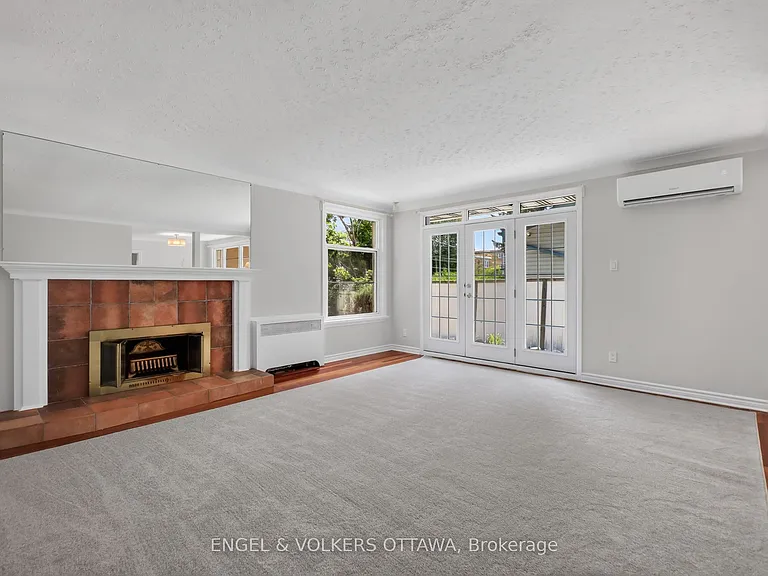 1171 Shillington Ave — Photo 4