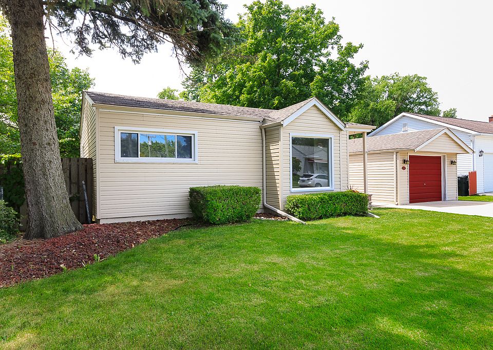 1st image of 22510 Kramer St