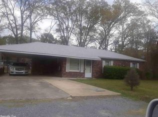 5905 Windham St, Pine Bluff, AR 71602