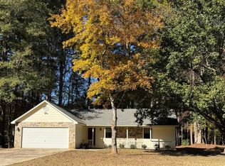 165 Paces Dr, Fayetteville, GA 30215