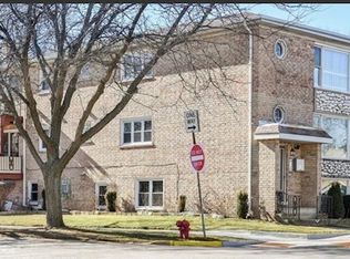 6939 W Higgins Ave, Chicago, IL 60656