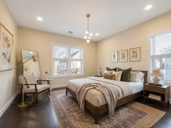 62-64 Bradbury Ave, Medford, MA