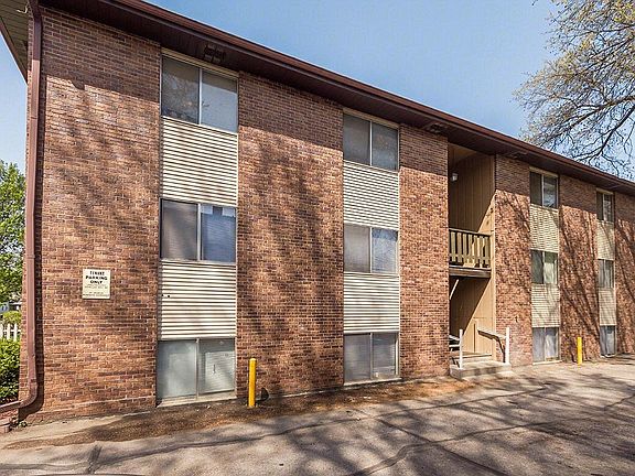 2nd image of 1938 Garfield St APT 6