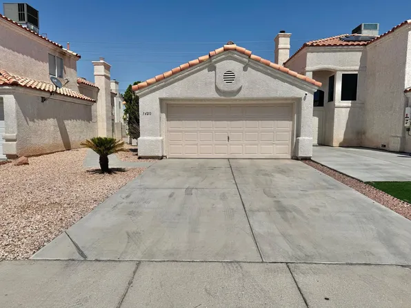 1420 Padre Bay Dr, Las Vegas, NV 89108