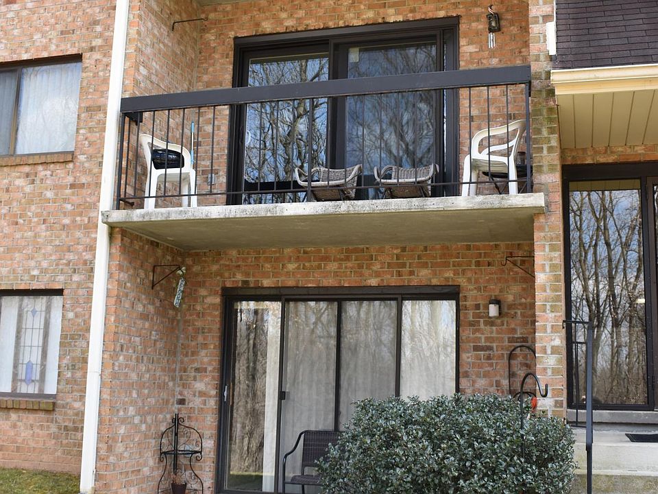 2nd floor patio