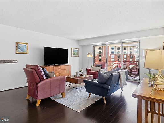 5th image of 2121 Jamieson Ave Unit 1506