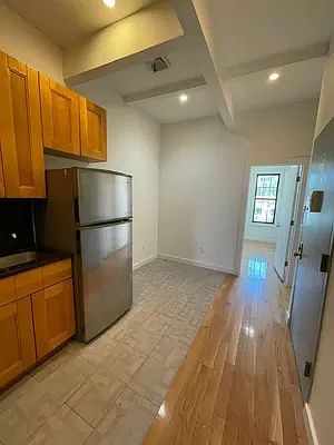 1st image of 106 Ellery St #2F