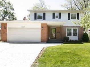 1307 Olive Rd, Homewood, IL 60430