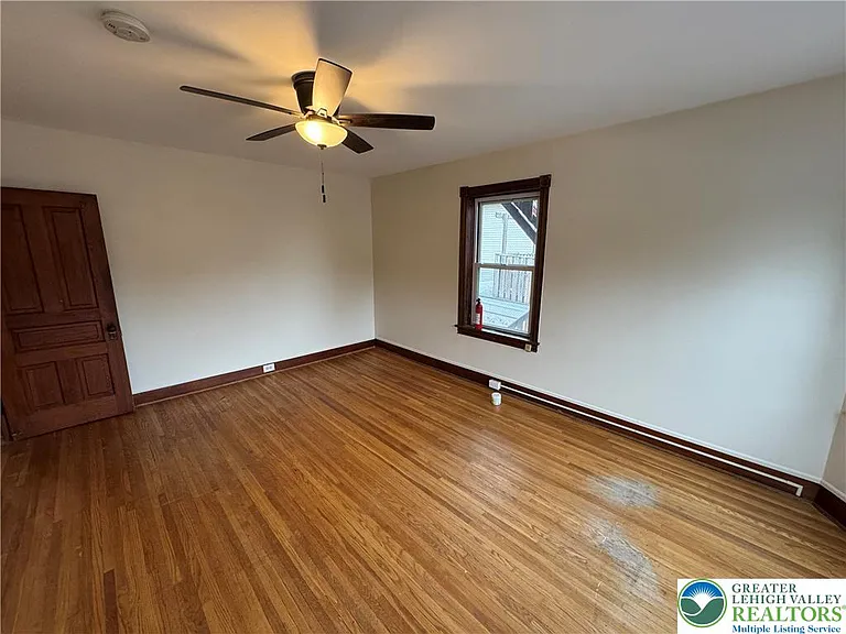 1247 Jackson St — Photo 22