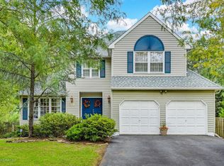 206 Downhill Run, Toms River, NJ 08755