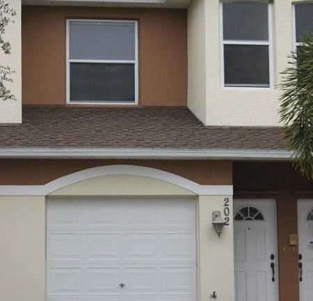 2nd image of 1030 Venetian Dr Unit 202