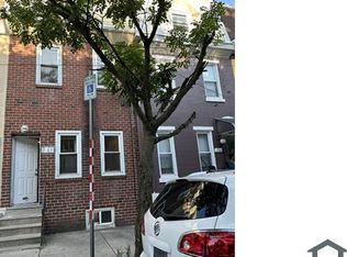 2163 N Franklin St, Philadelphia, PA 19122