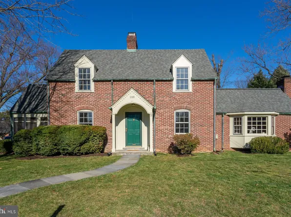 200 Williamsburg Dr, Silver Spring, MD 20901