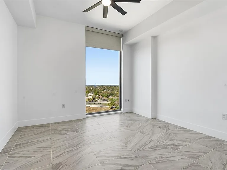 777 3rd Ave N #1202 — Photo 31