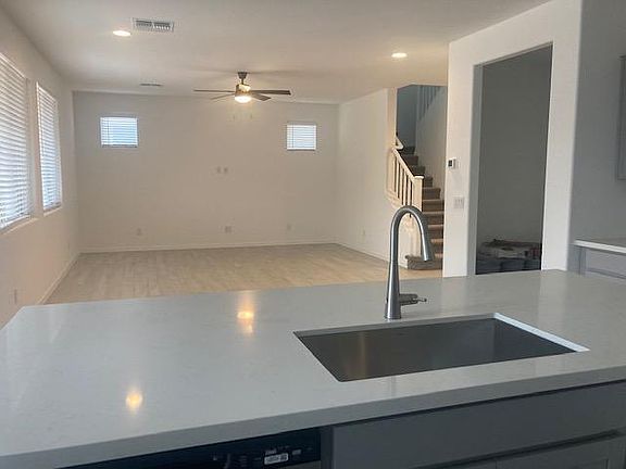 5th image of 9006 W Colter St
