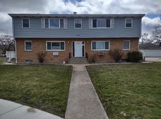 215 E 37th Ave #3, Griffith, IN 46319