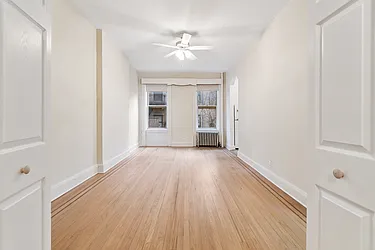 Rented by Avi Nash Associates