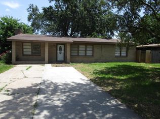 210 17th St N, Texas City, TX 77590