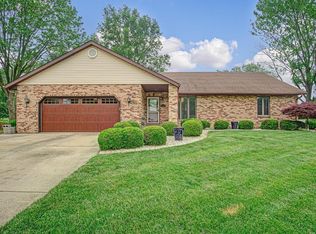 58 Lindenleaf Ln, Belleville, IL 62223
