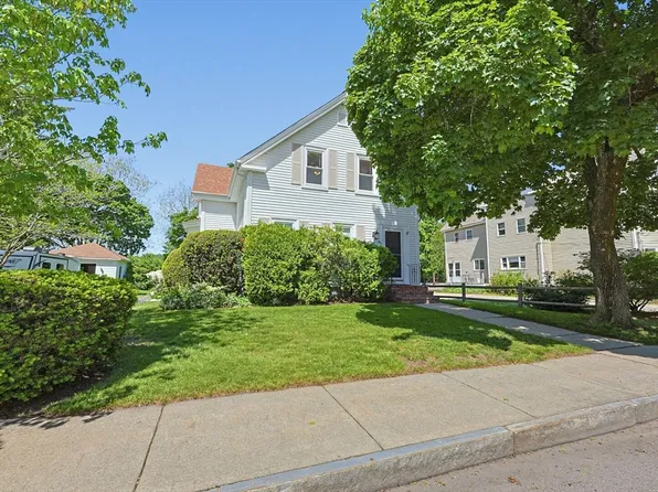 69 Union St, Mansfield, MA 02048
