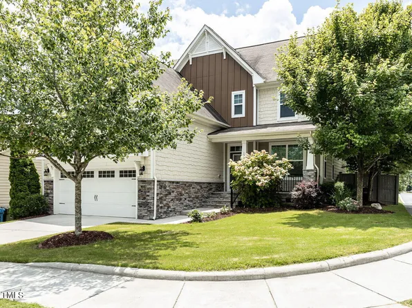 100 Shadow Hawk Dr, Durham, NC 27713