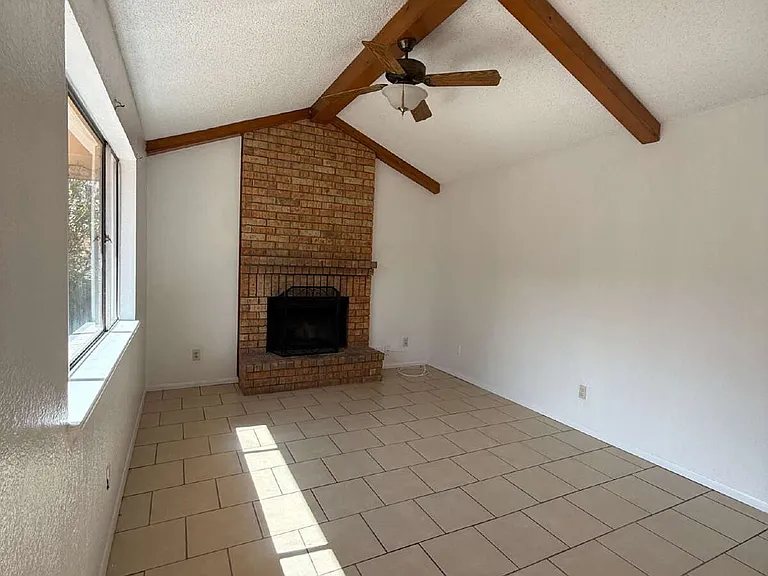 1670 Jones Ln — Photo 36