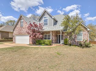 609 W 36th St, Sand Springs, OK 74063