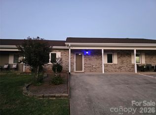 505 2nd Street Pl NE APT E2, Conover, NC 28613
