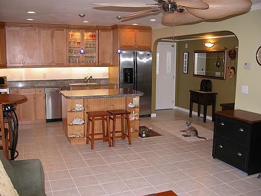 3rd image of 1458 Hudson St APT 206