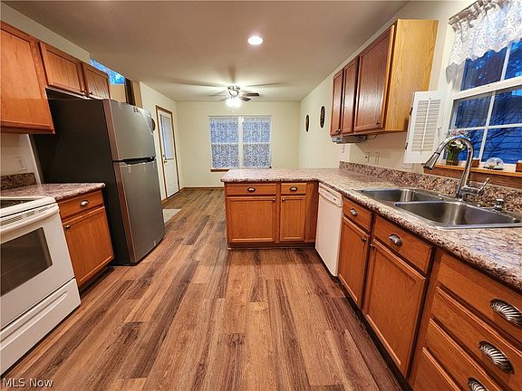 4th image of 125 Fitch Blvd Unit 204