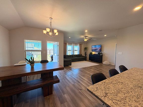 5th image of 2765 Excelsior Blvd