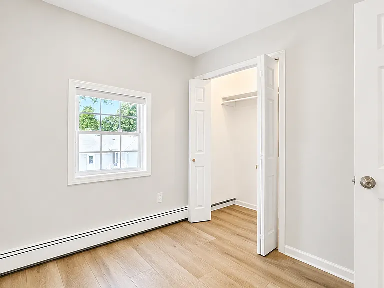 253 Beachview St #B — Photo 12