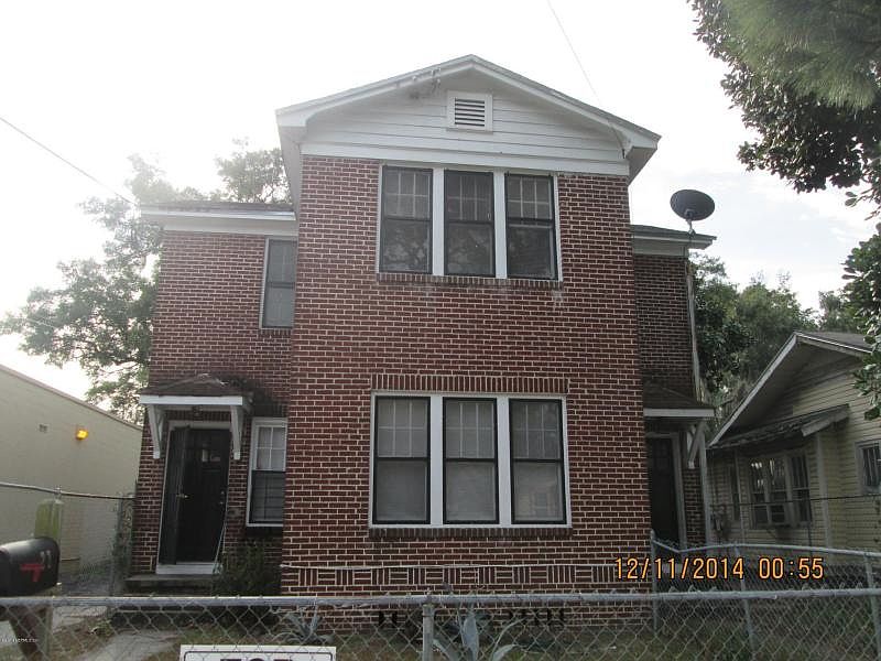 1st image of 22 W 27th St