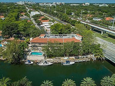 2nd image of 5201 Orduna Dr APT 18