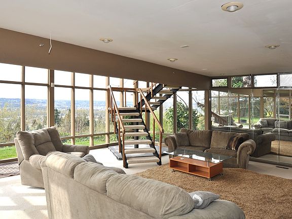 5th image of 12026 50th Street Ct E