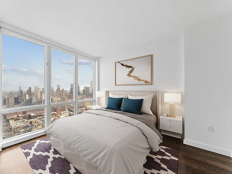 605 W 42nd St #45E — Photo 2