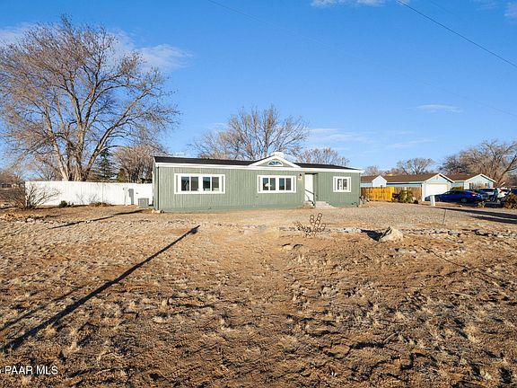 3rd image of 30 N Cottonwood Ln