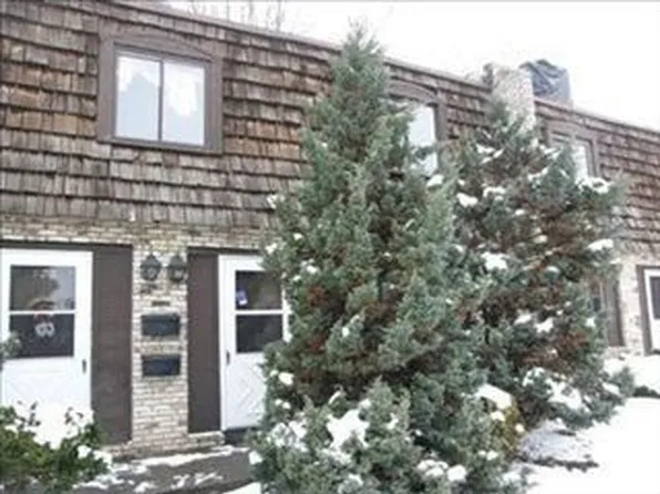 1651 Mentor Ave APT 706, Painesville, OH 44077
