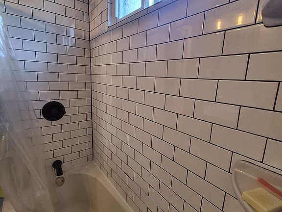 5th image of 222 Dorrance St Floor 1