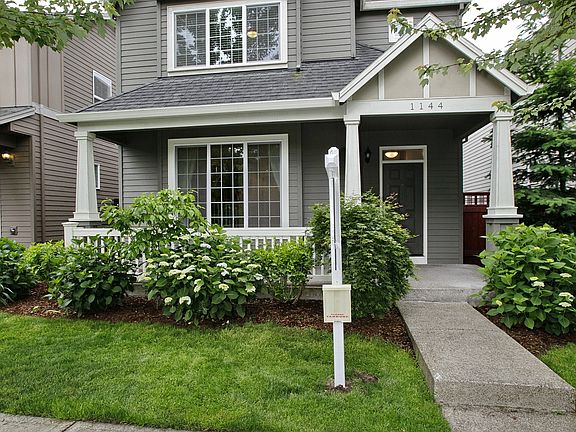 2nd image of 1144 SE Bianca St