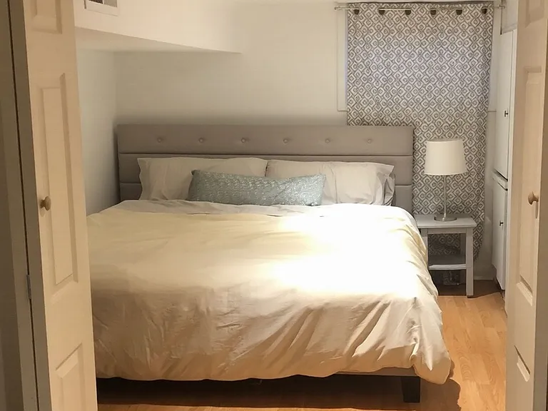 372 Victoria Park Ave — Photo 6