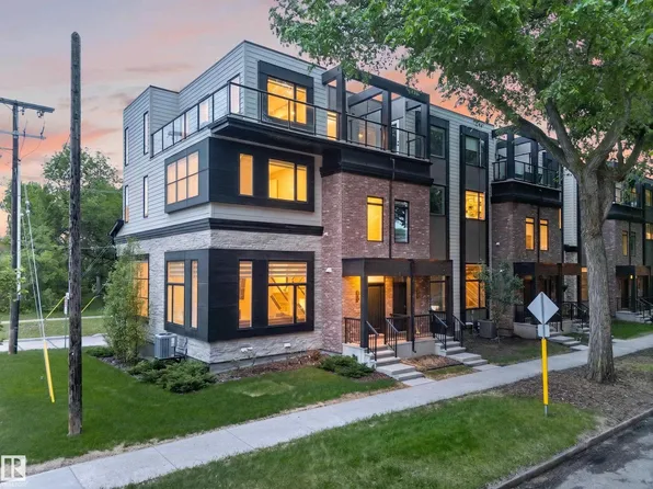 9747 101st St NW, Edmonton, AB T5K 0W5