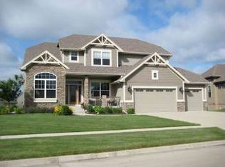 750 SE Hawthorne Ridge Dr, Waukee, IA 50263