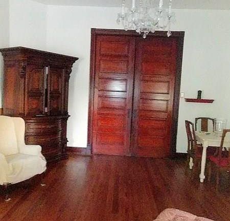 3rd image of 1213 Broadway St