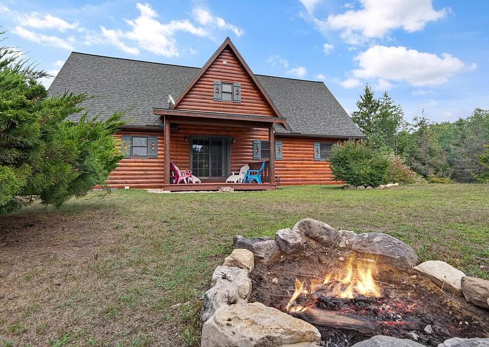 1st image of 2381 Log Cabin Ln