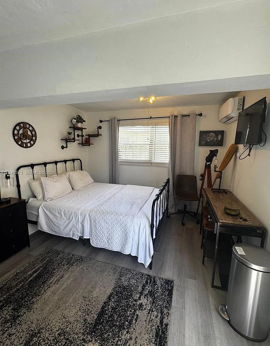 Coral Point — Photo 3