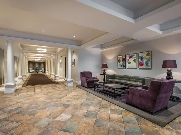 360 West 34th Street image 5 of 5