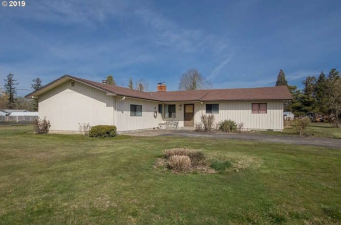 1st image of 24595 NW Oak Dr